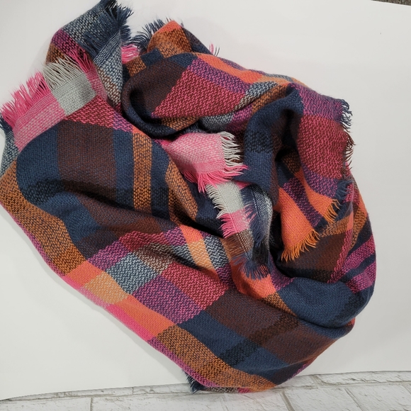 Plaid print colorful warm blanket scarf - Picture 3 of 11